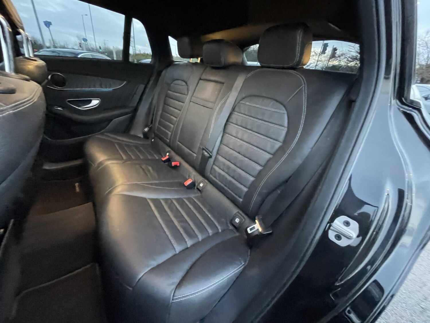 Used Mercedes-Benz EQC 2023 for sale - 77604872: Photo 8