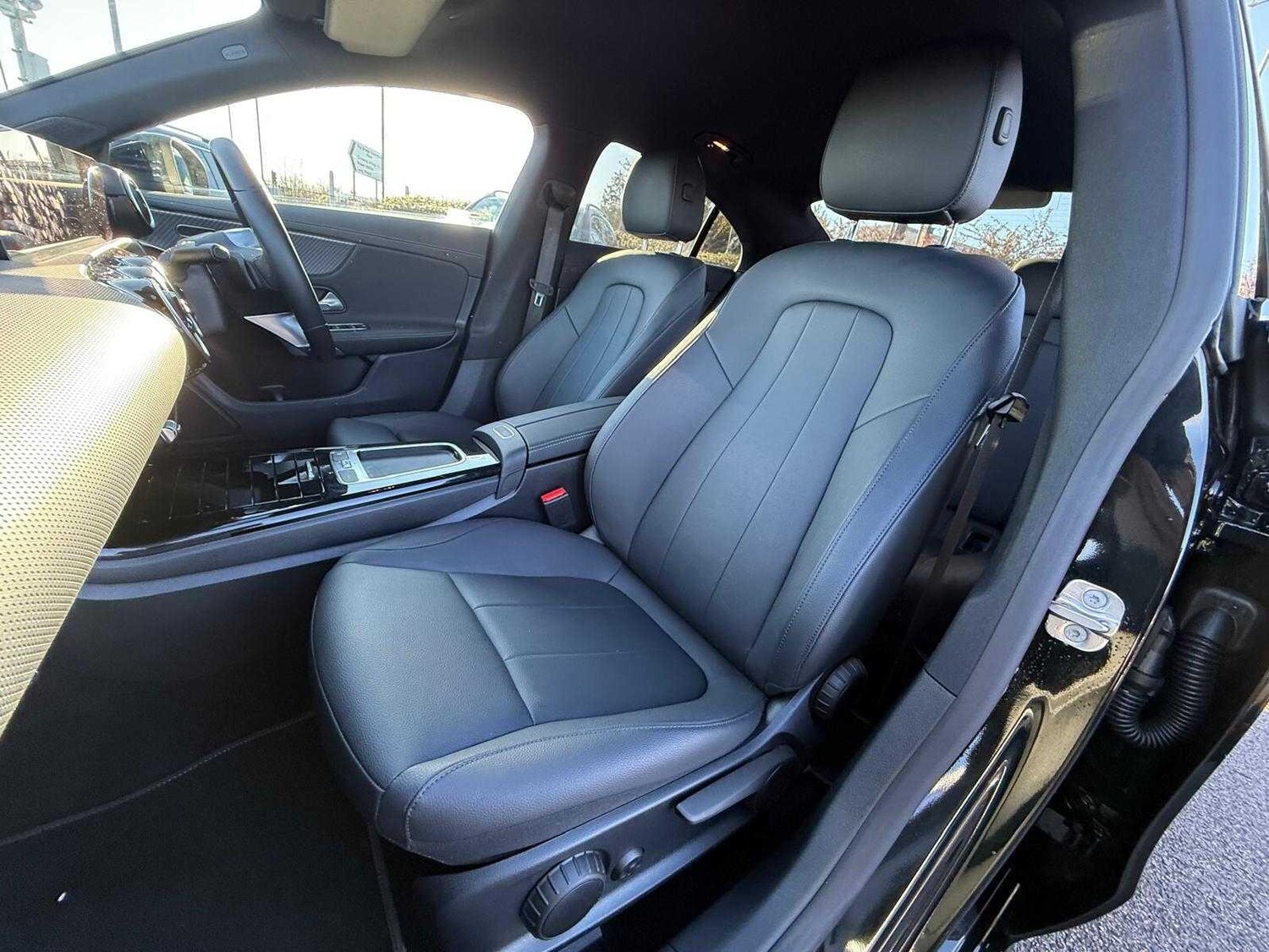 Used Mercedes-Benz CLA 2025 for sale - 77604902: Photo 7