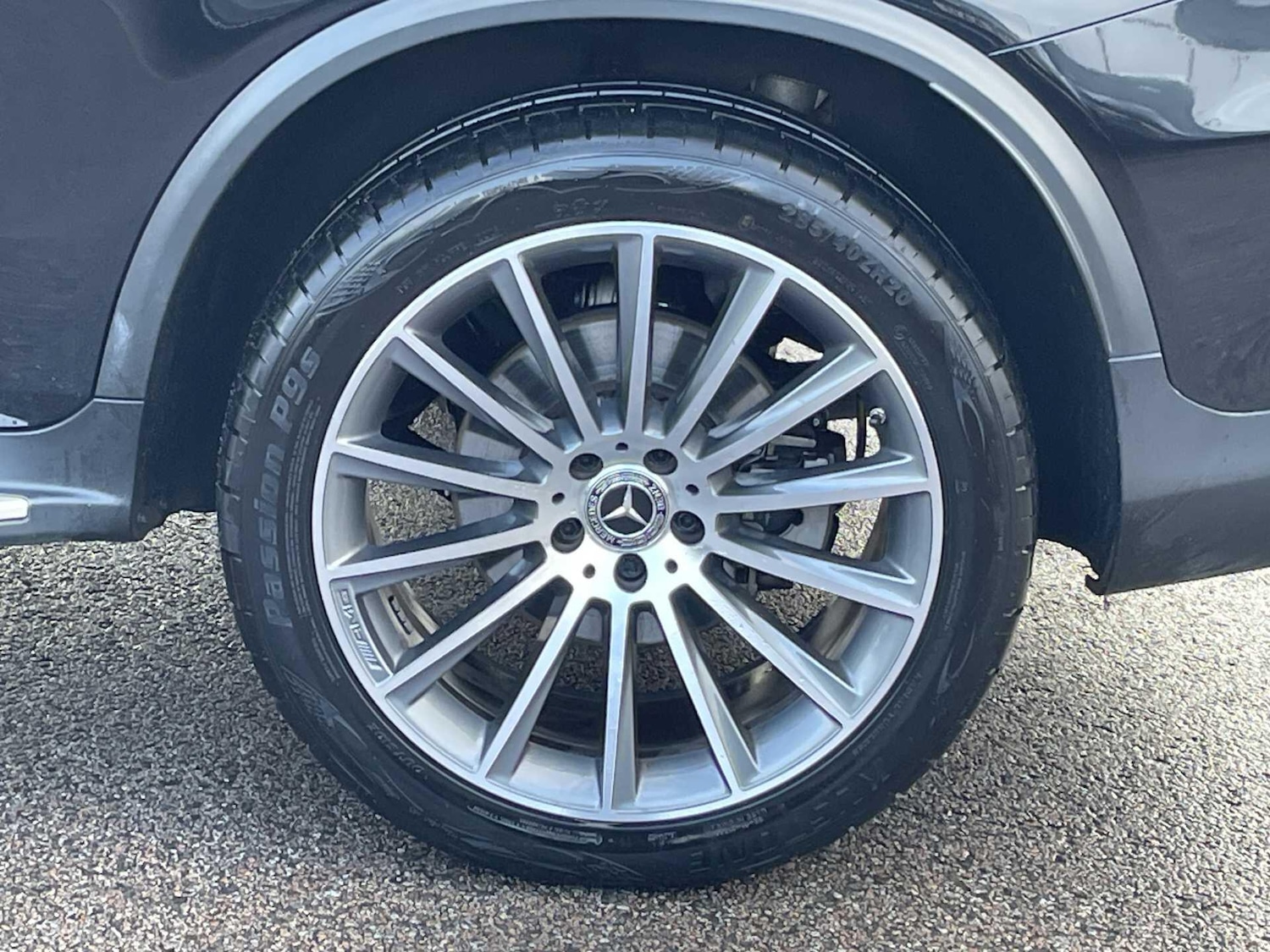 Used Mercedes-Benz GLC 2023 for sale - 77604880: Photo 3