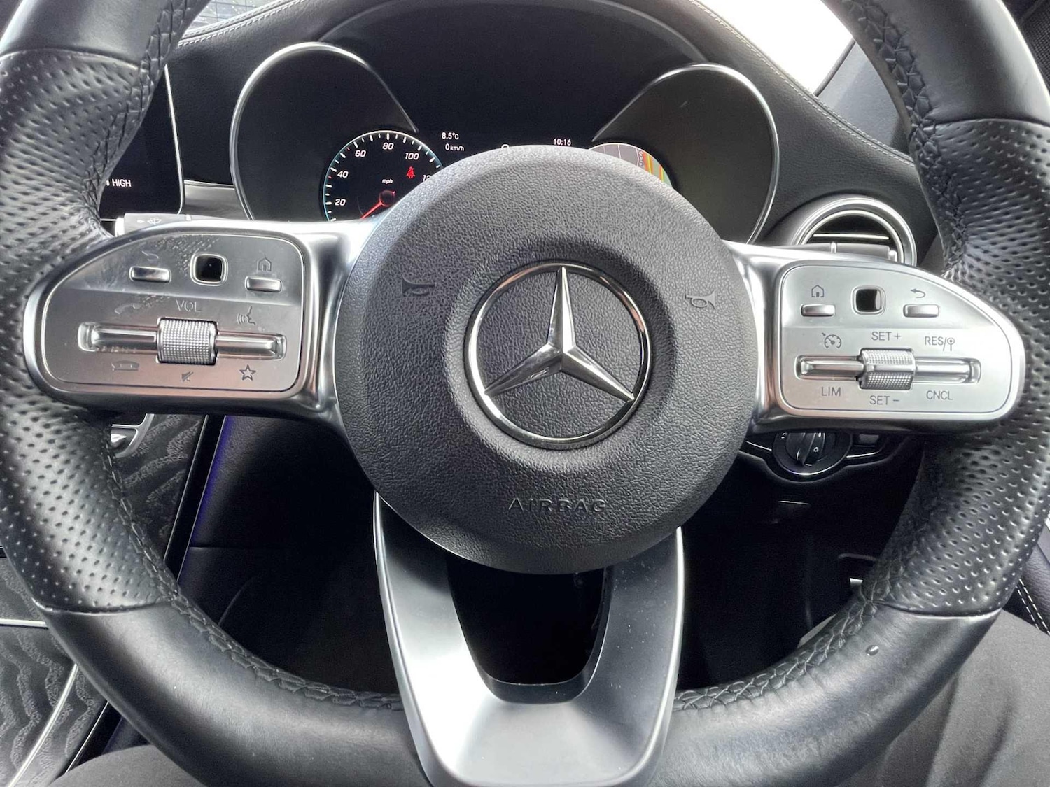 Used Mercedes-Benz GLC 2023 for sale - 77604880: Photo 39