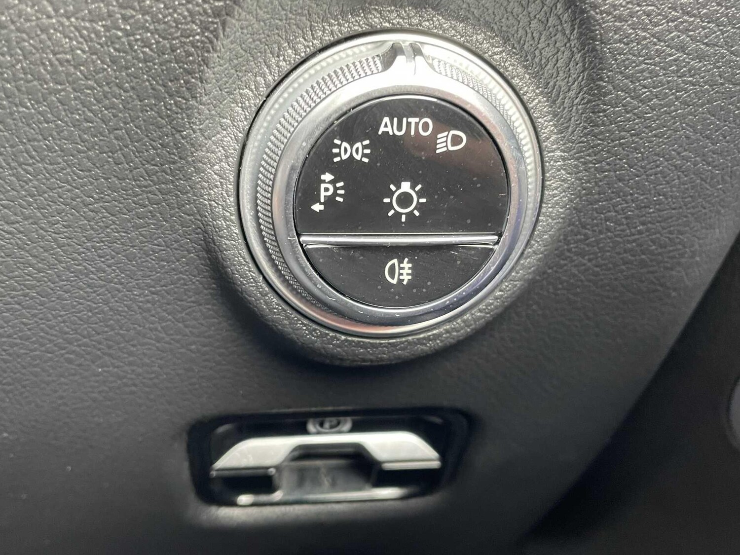 Used Mercedes-Benz C Class 2024 for sale - 77604878: Photo 36