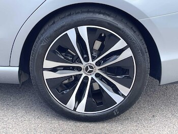 Used Mercedes-Benz C Class 2023 for sale - 78822787: Photo