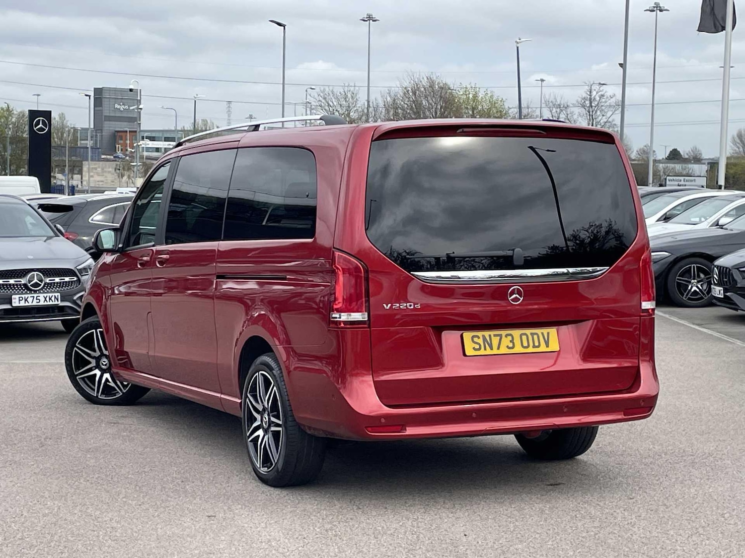 Used Mercedes-Benz V-Class 2023 for sale - 78006549: Photo 10