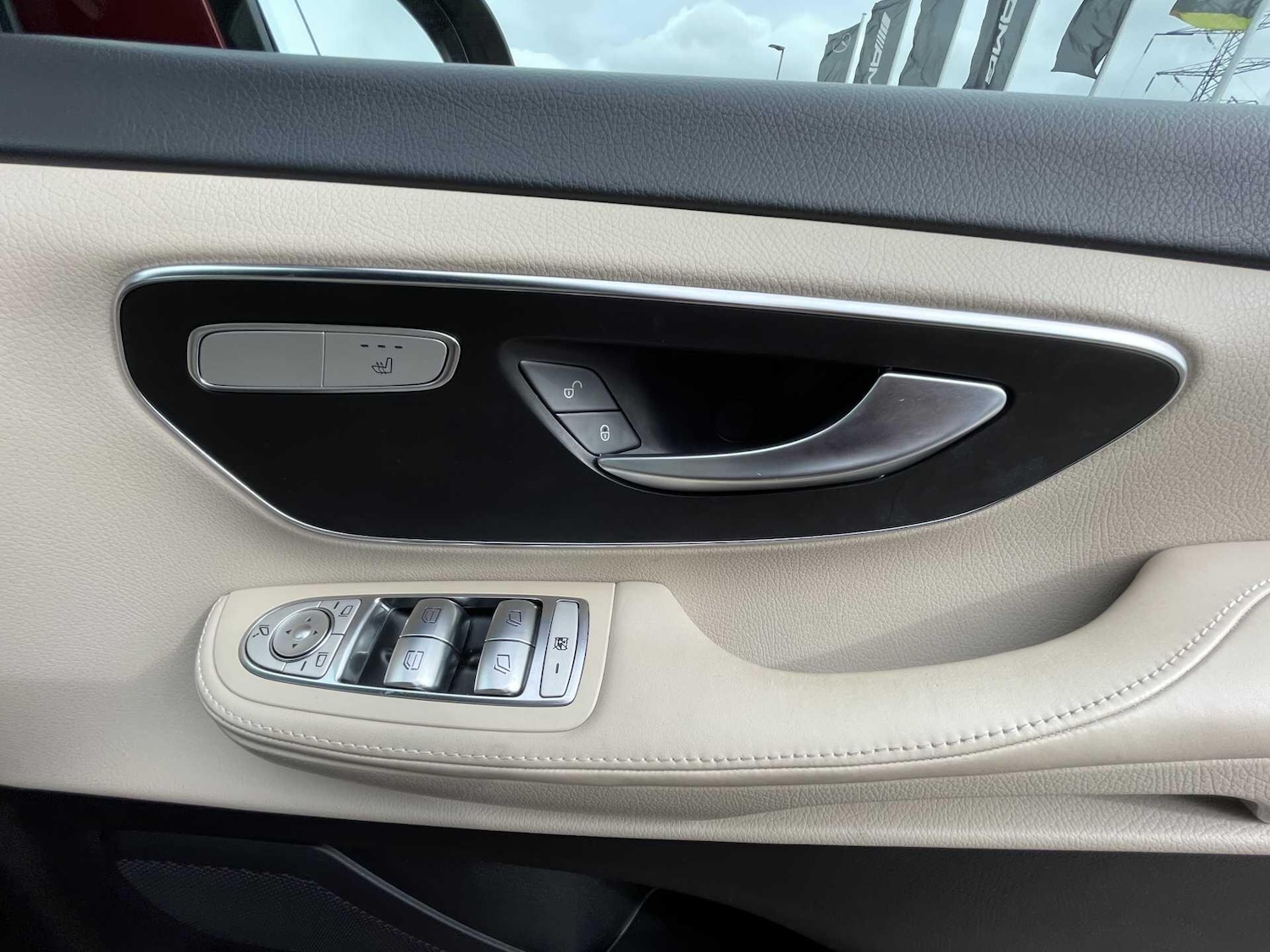 Used Mercedes-Benz V-Class 2023 for sale - 78006549: Photo 21