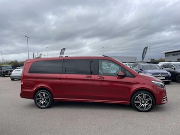 Used Mercedes-Benz V-Class 2023 for sale - 78006549: Photo