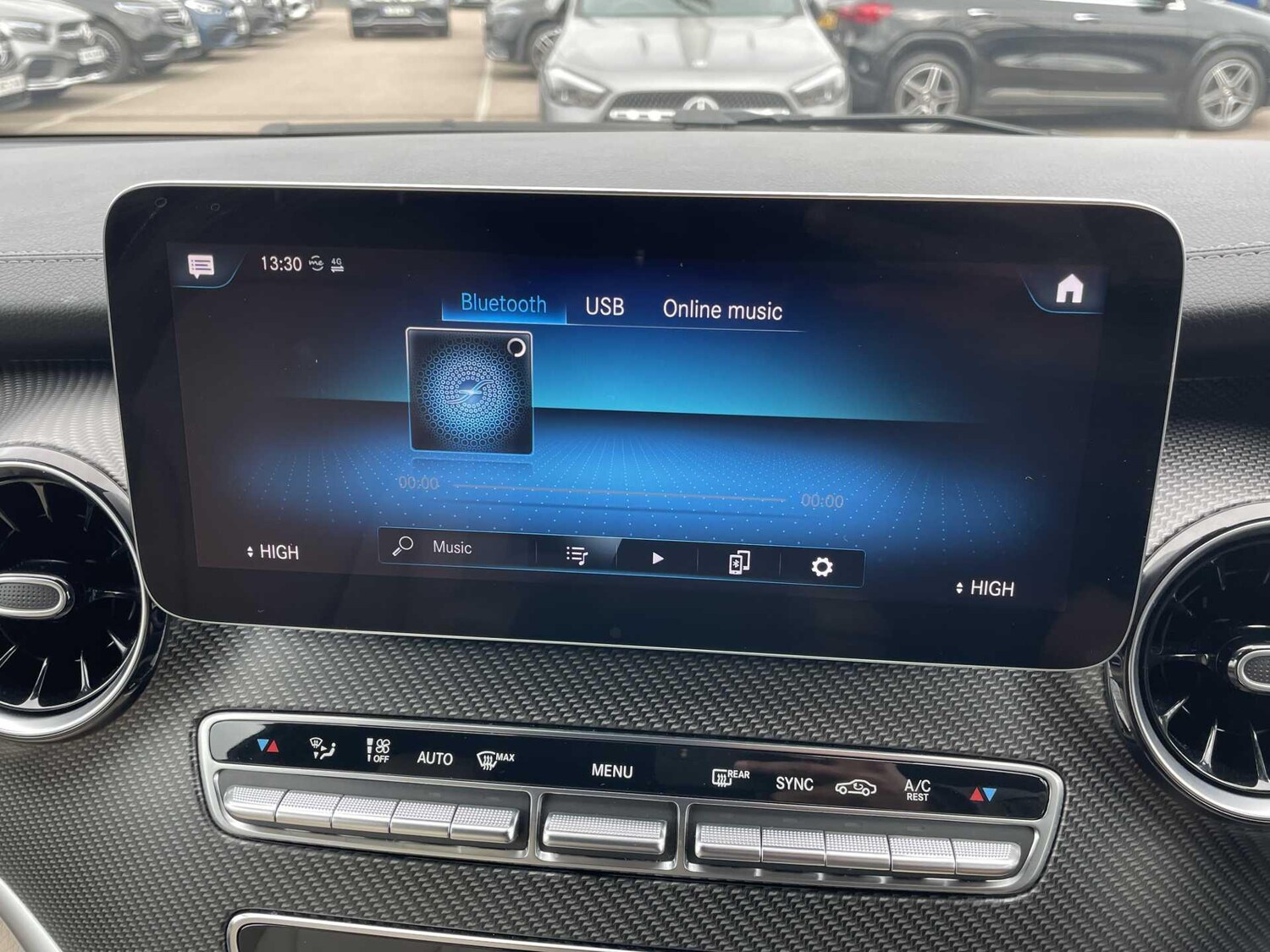 Used Mercedes-Benz V-Class 2023 for sale - 78006549: Photo 36