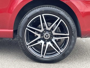 Used Mercedes-Benz V-Class 2023 for sale - 78006549: Photo