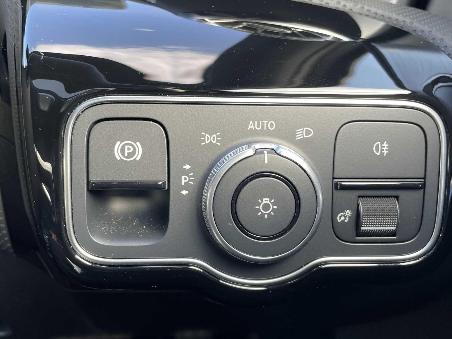 Used Mercedes-Benz A-Class for sale - 77753007: Photo 38