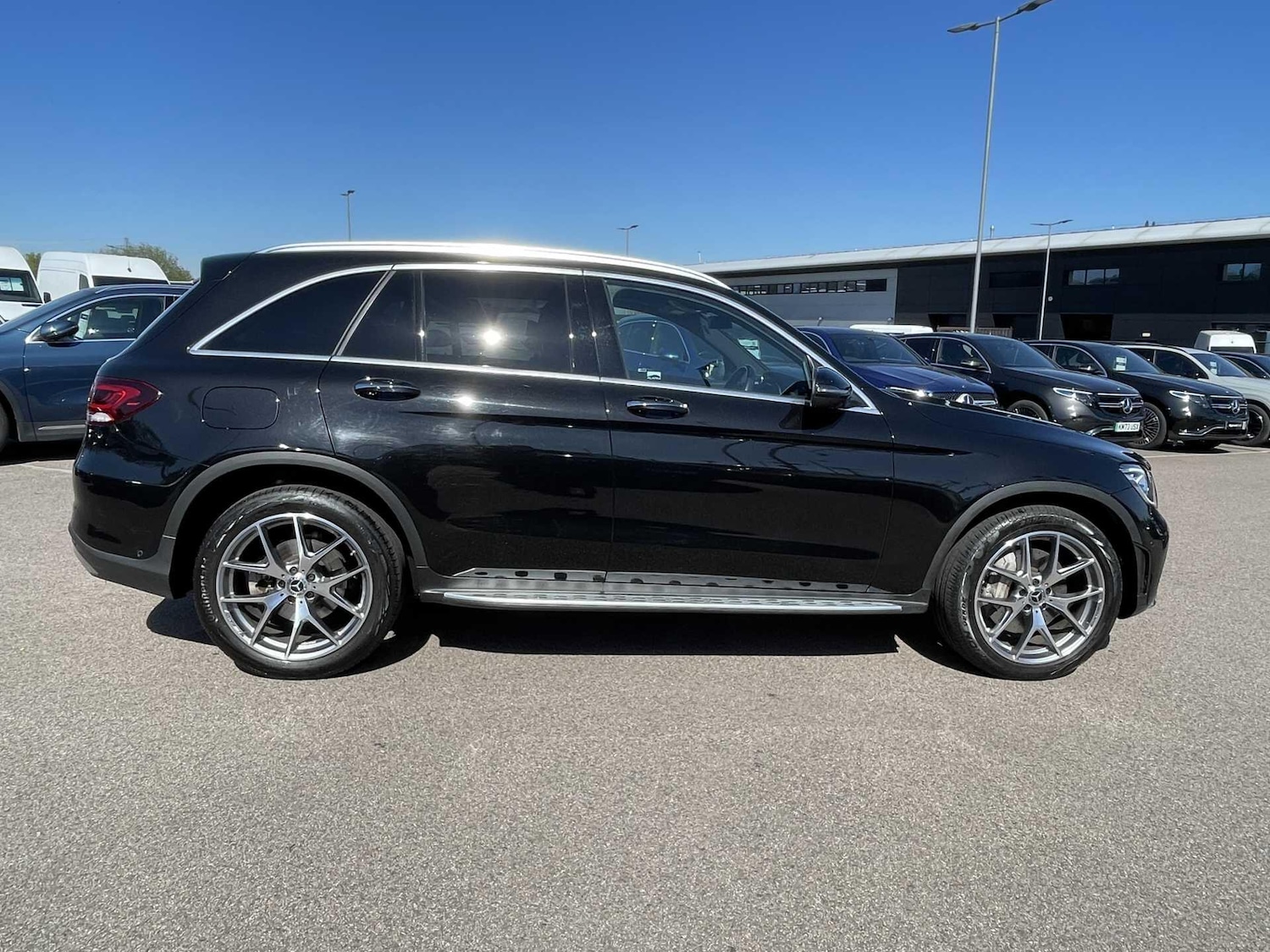 Used Mercedes-Benz GLC 2022 for sale - 78205089: Photo 2