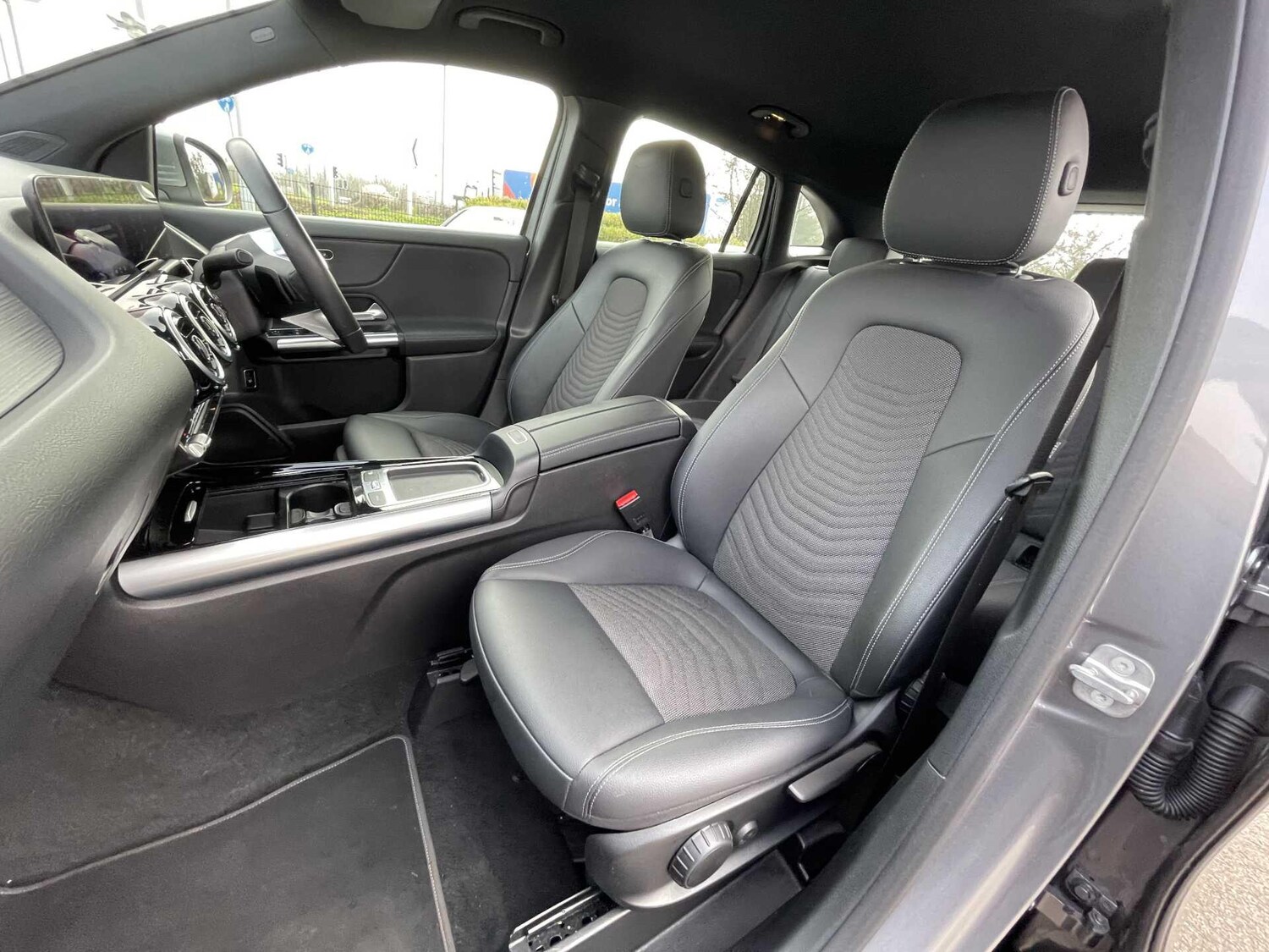 Used Mercedes-Benz GLA for sale - 77783067: Photo 26