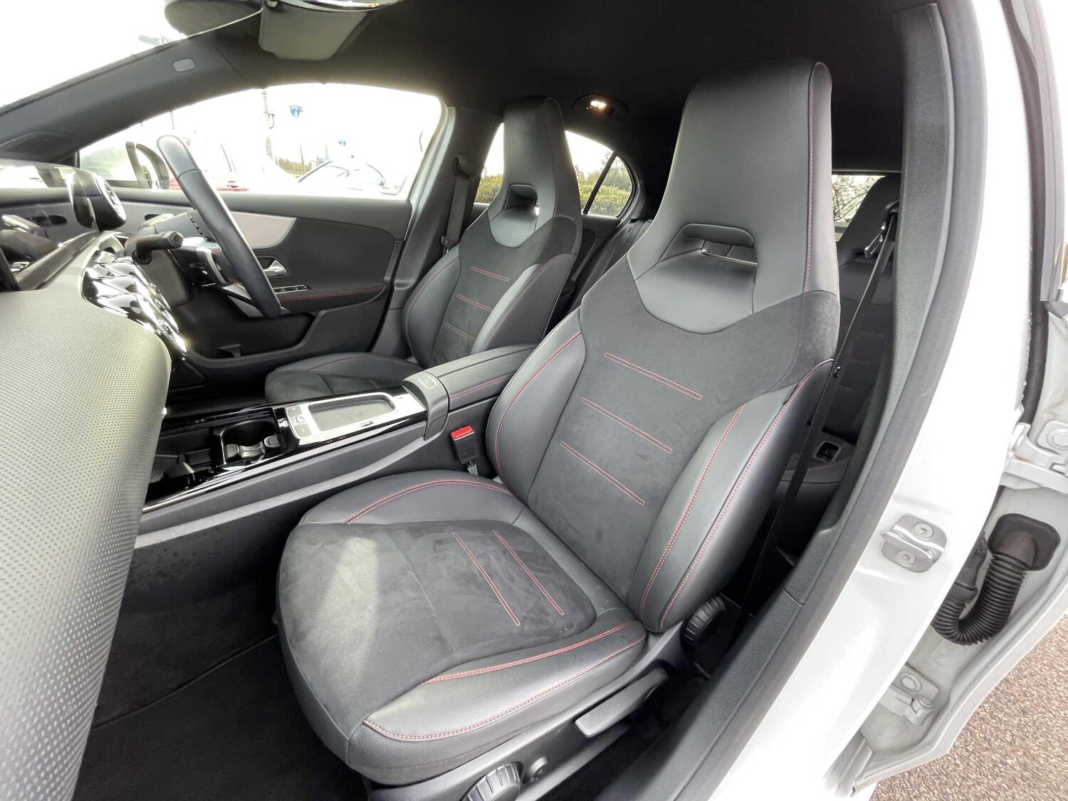 Used Mercedes-Benz A-Class for sale - 77604913: Photo 7