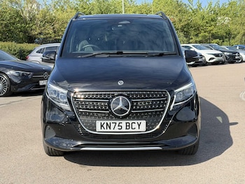 Used Mercedes-Benz V-Class 2025 for sale - 78539326: Photo