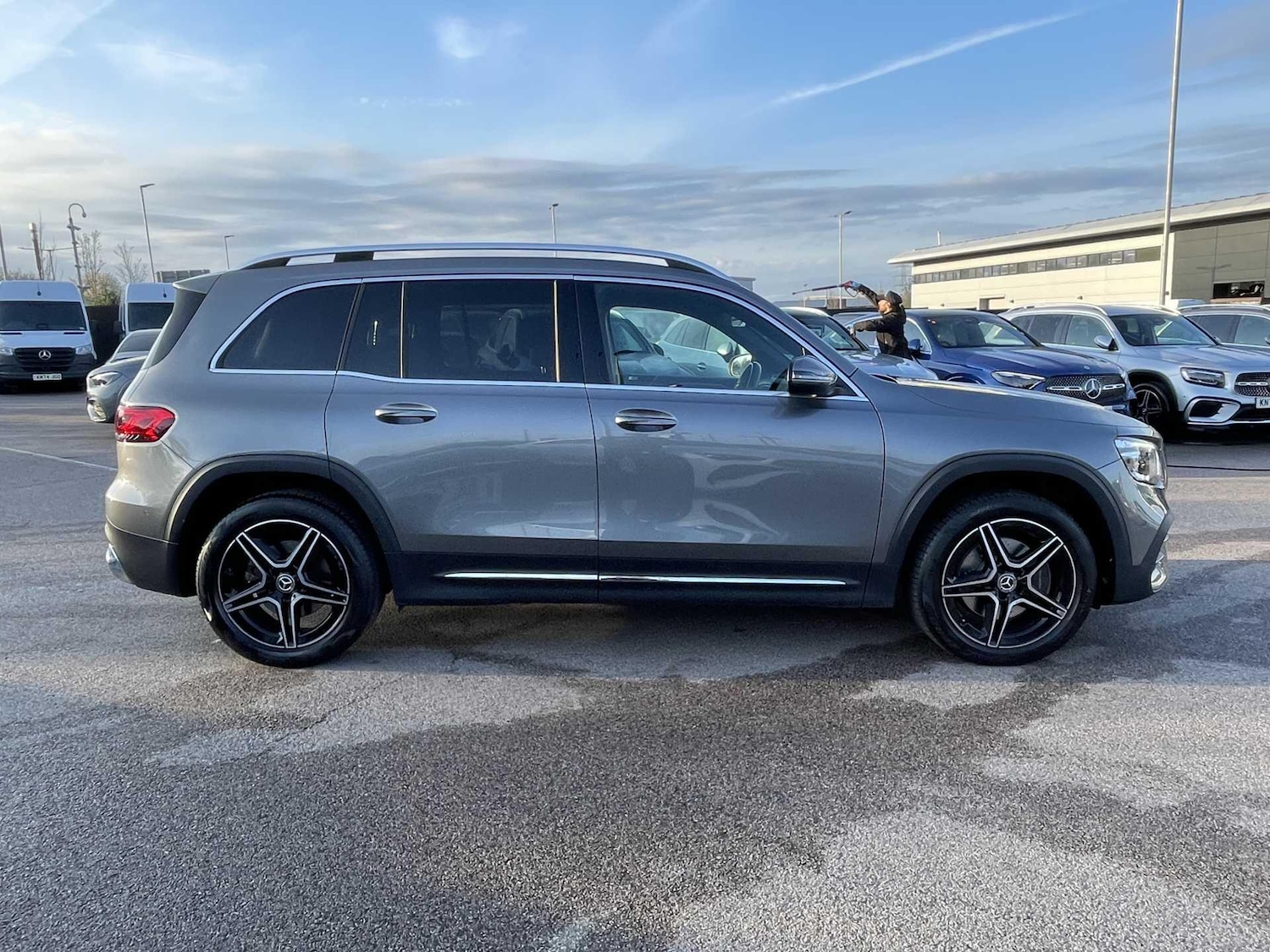 Used Mercedes-Benz GLB for sale - 77754080: Photo 2