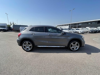 Used Mercedes-Benz GLA 2020 for sale - 79121672: Photo