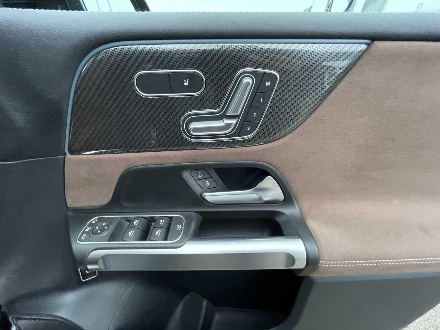 Used Mercedes-Benz GLB 2024 for sale - 77604907: Photo 21