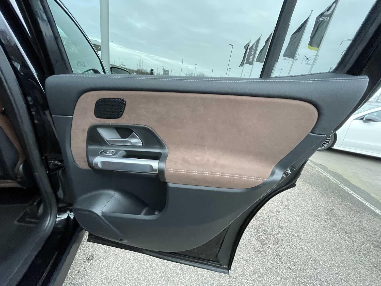 Used Mercedes-Benz GLB 2024 for sale - 77604907: Photo 24