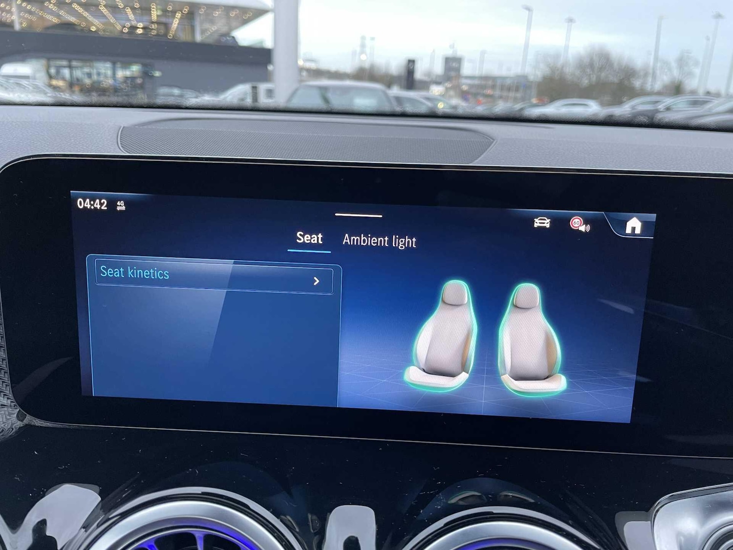 Used Mercedes-Benz GLB 2024 for sale - 77604907: Photo 33