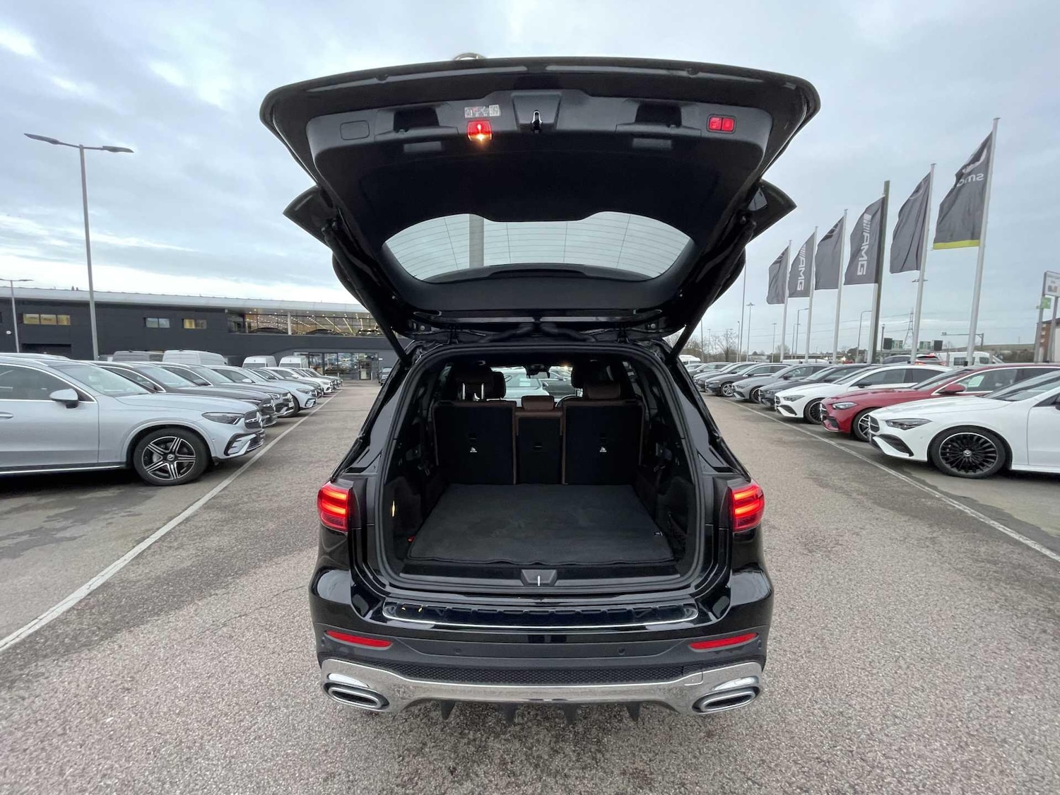 Used Mercedes-Benz GLB 2024 for sale - 77604907: Photo 9