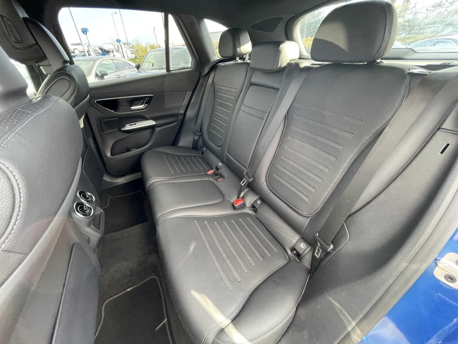 Used Mercedes-Benz GLC 2023 for sale - 78071859: Photo 8