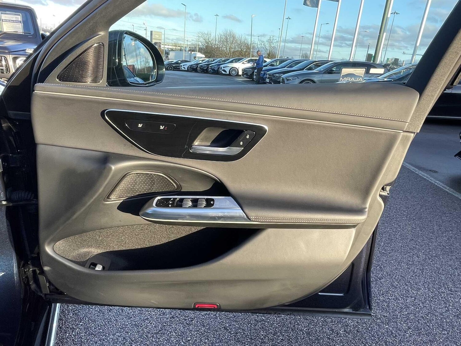 Used Mercedes-Benz E Class for sale - 77658491: Photo 19