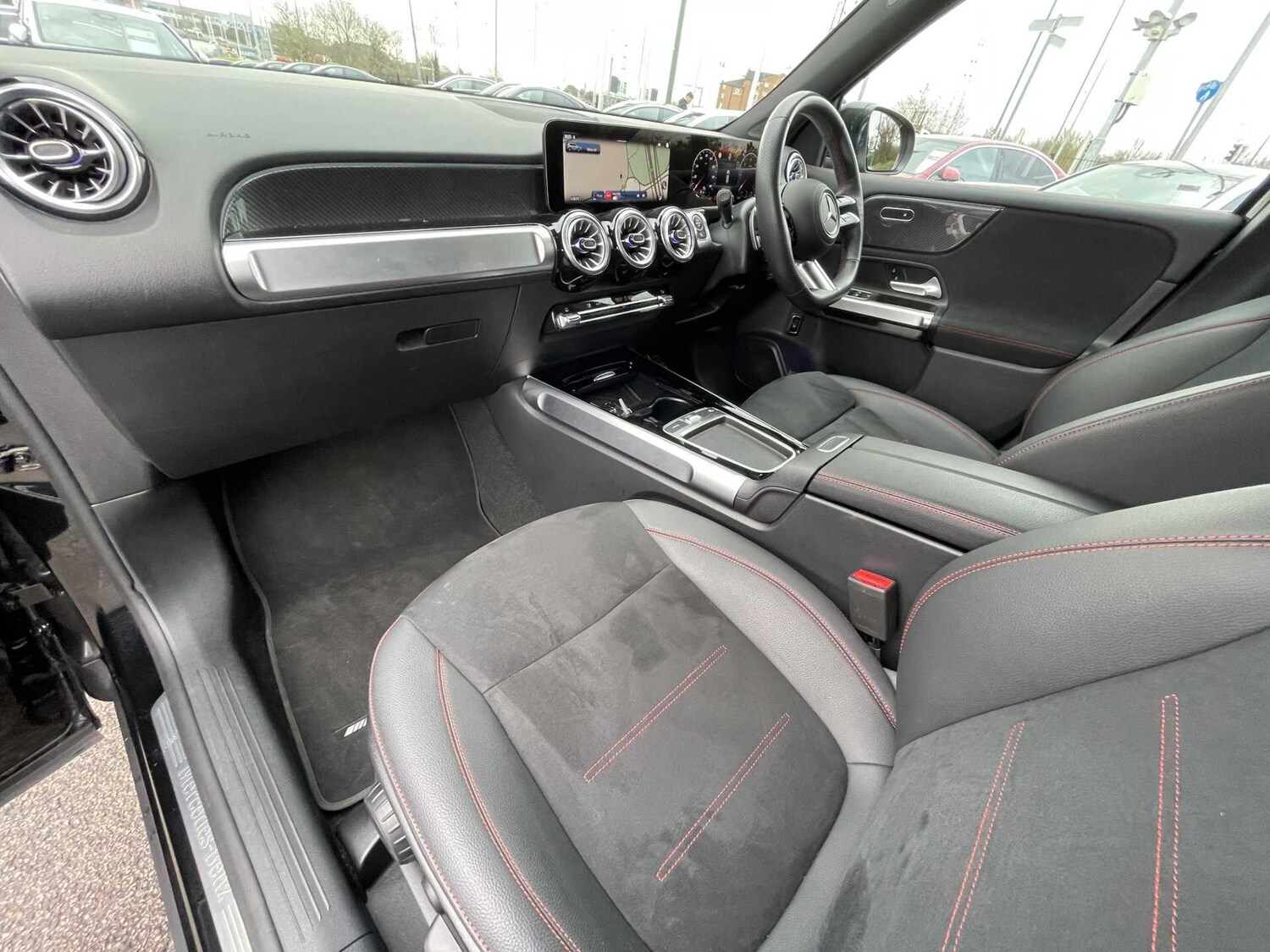 Used Mercedes-Benz GLB 2025 for sale - 77646456: Photo 25