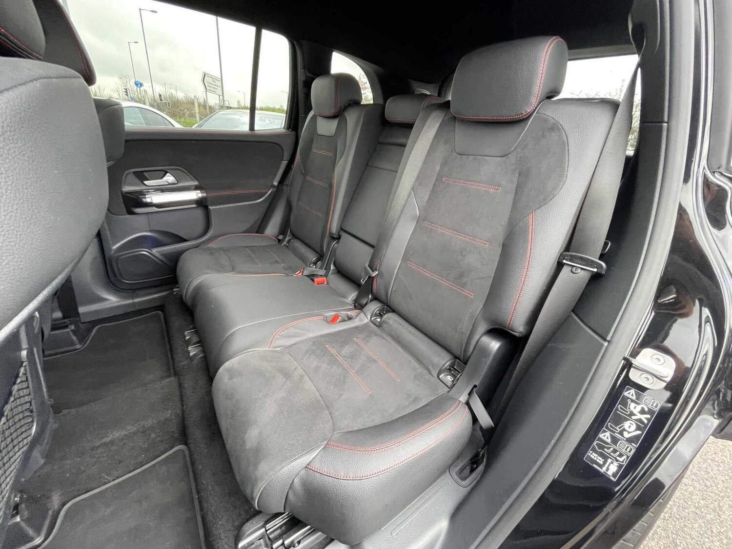 Used Mercedes-Benz GLB 2025 for sale - 77646456: Photo 8