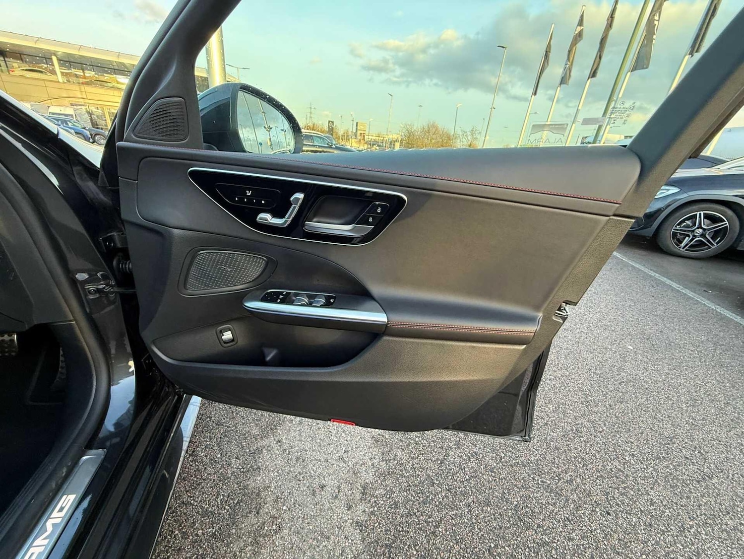 Used Mercedes-Benz C Class 2024 for sale - 77604866: Photo 19