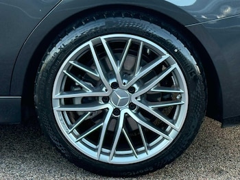 Used Mercedes-Benz C Class 2024 for sale - 77604866: Photo