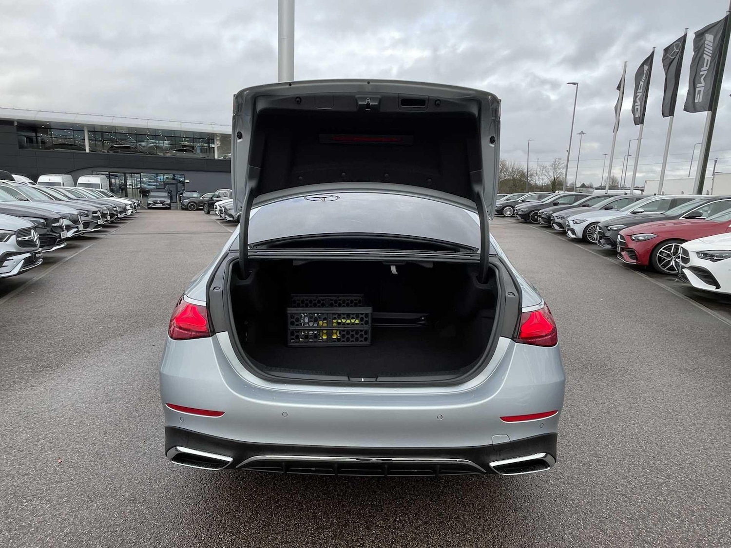 Used Mercedes-Benz E Class 2025 for sale - 77646344: Photo 9