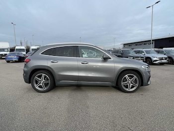 Used Mercedes-Benz GLA 2021 for sale - 77604921: Photo