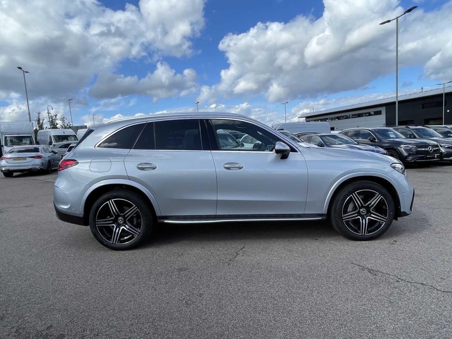 Used Mercedes-Benz GLC for sale - 77604912: Photo 2
