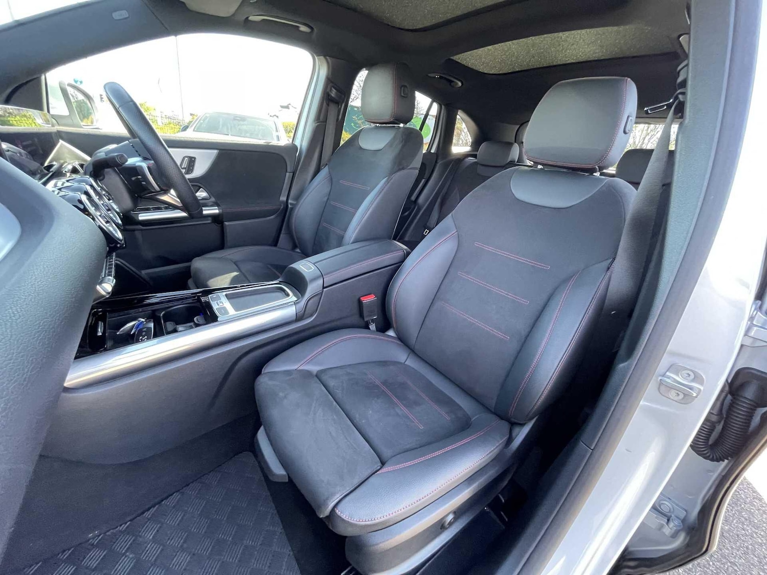 Used Mercedes-Benz GLA 2024 for sale - 78170135: Photo 7