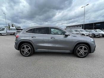 Used Mercedes-Benz EQA 2022 for sale - 78648955: Photo