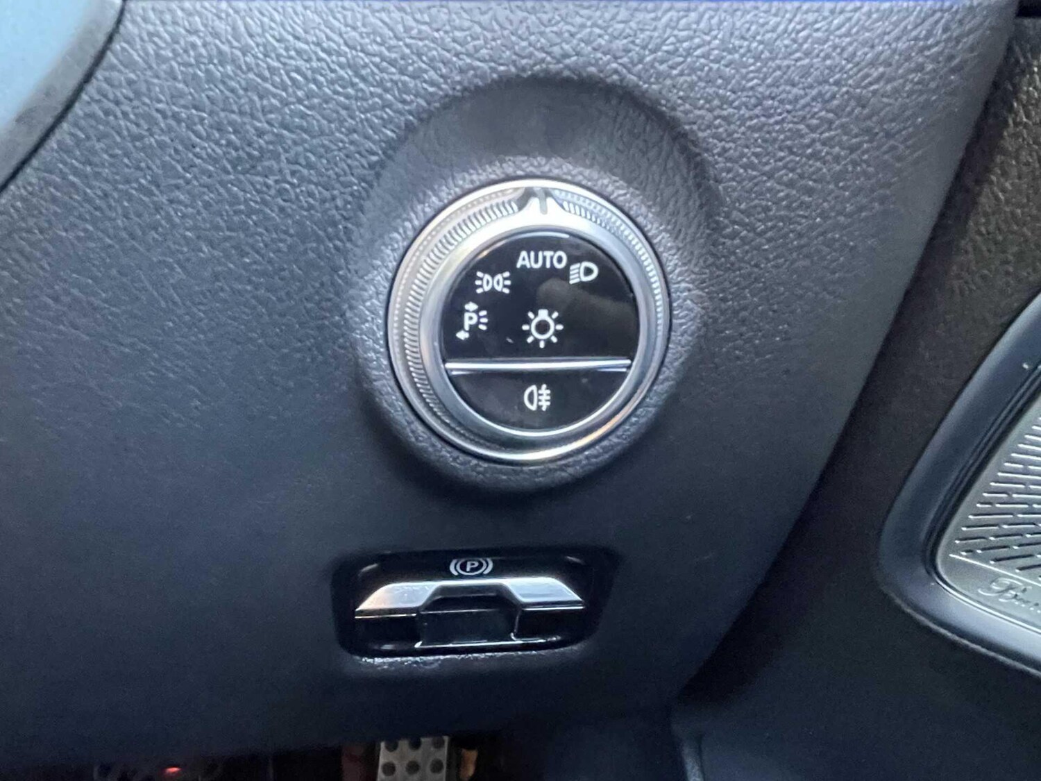 Used Mercedes-Benz C Class 2024 for sale - 78007266: Photo 39