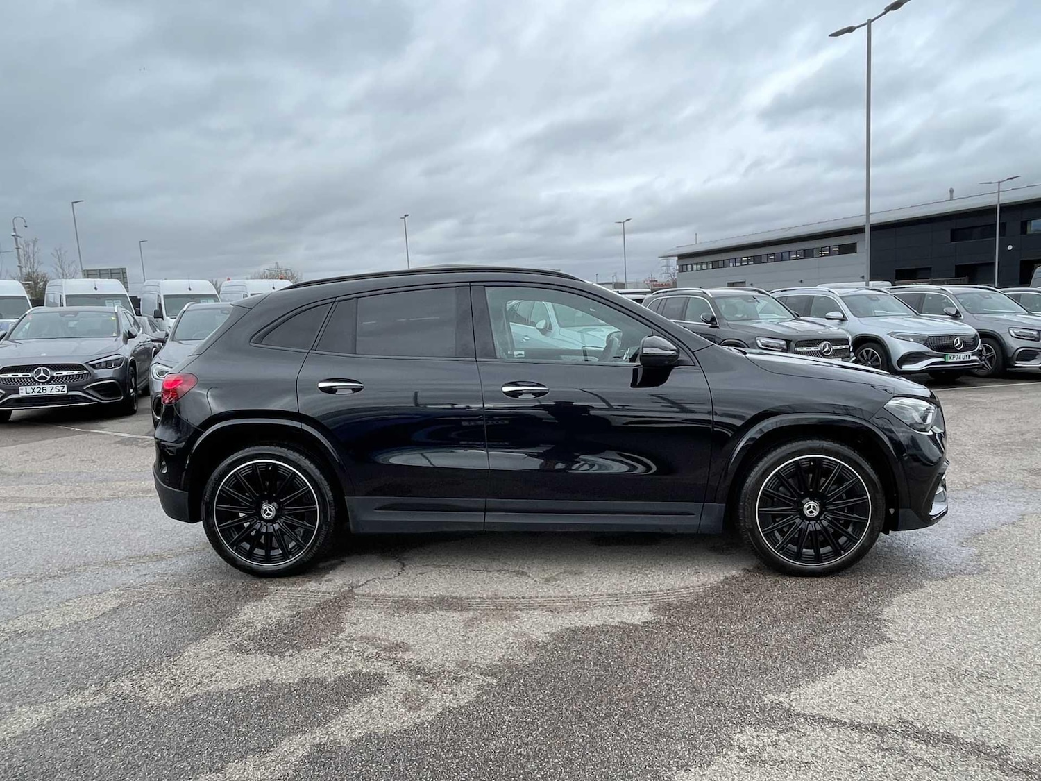 Used Mercedes-Benz GLA 2025 for sale - 77882607: Photo 2