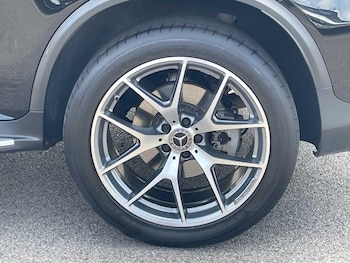 Used Mercedes-Benz GLC 2023 for sale - 79337778: Photo