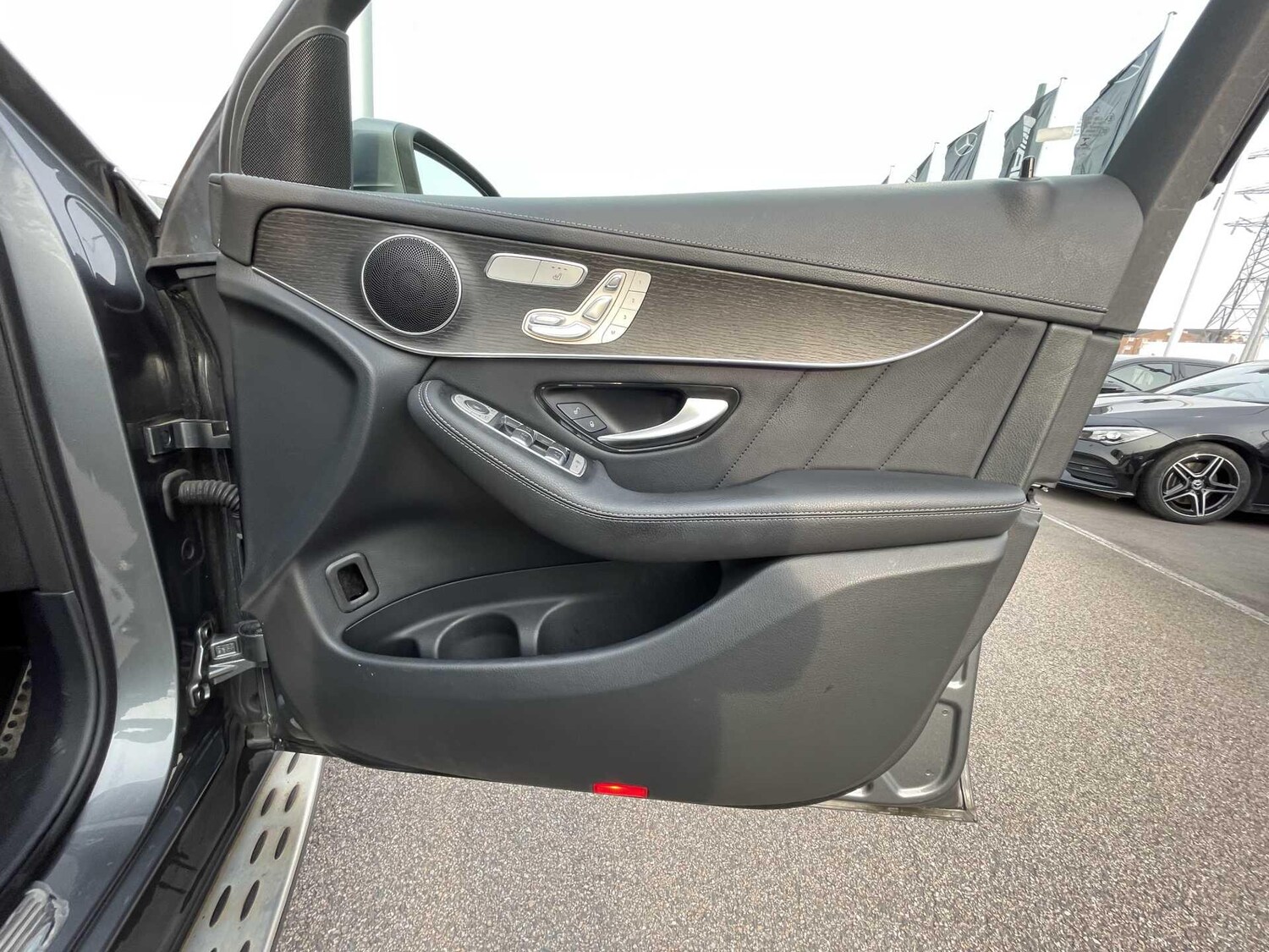 Used Mercedes-Benz GLC 2022 for sale - 77994239: Photo 21