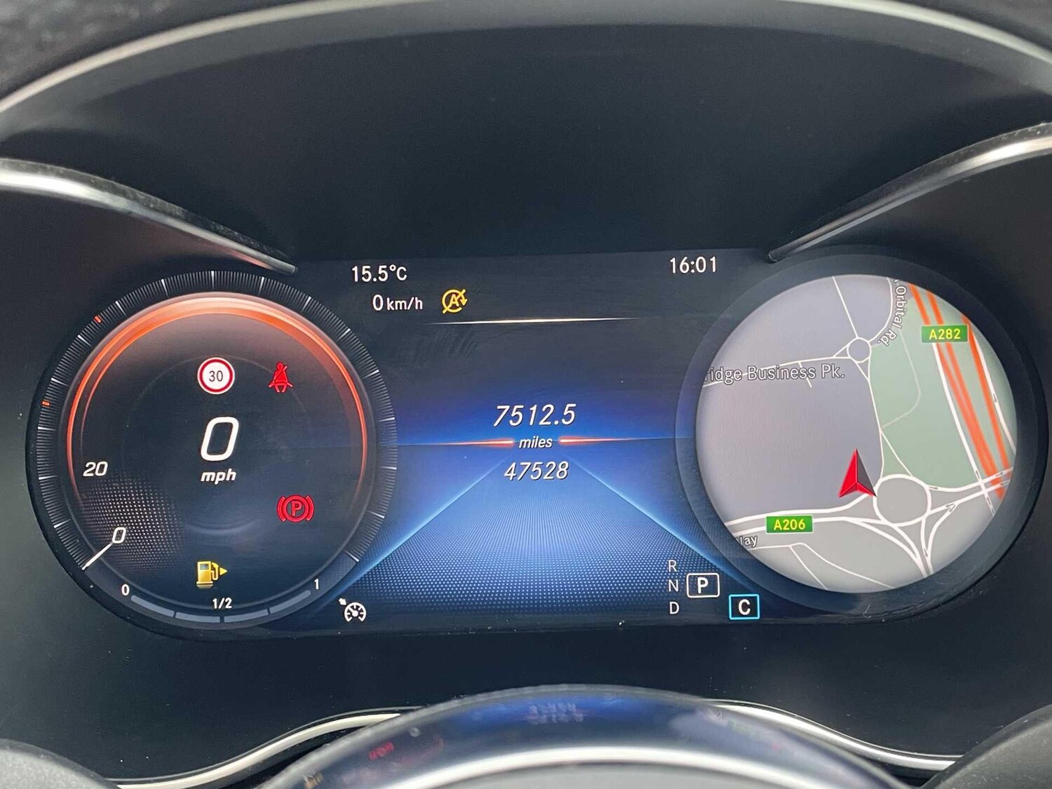 Used Mercedes-Benz GLC 2022 for sale - 77994239: Photo 27