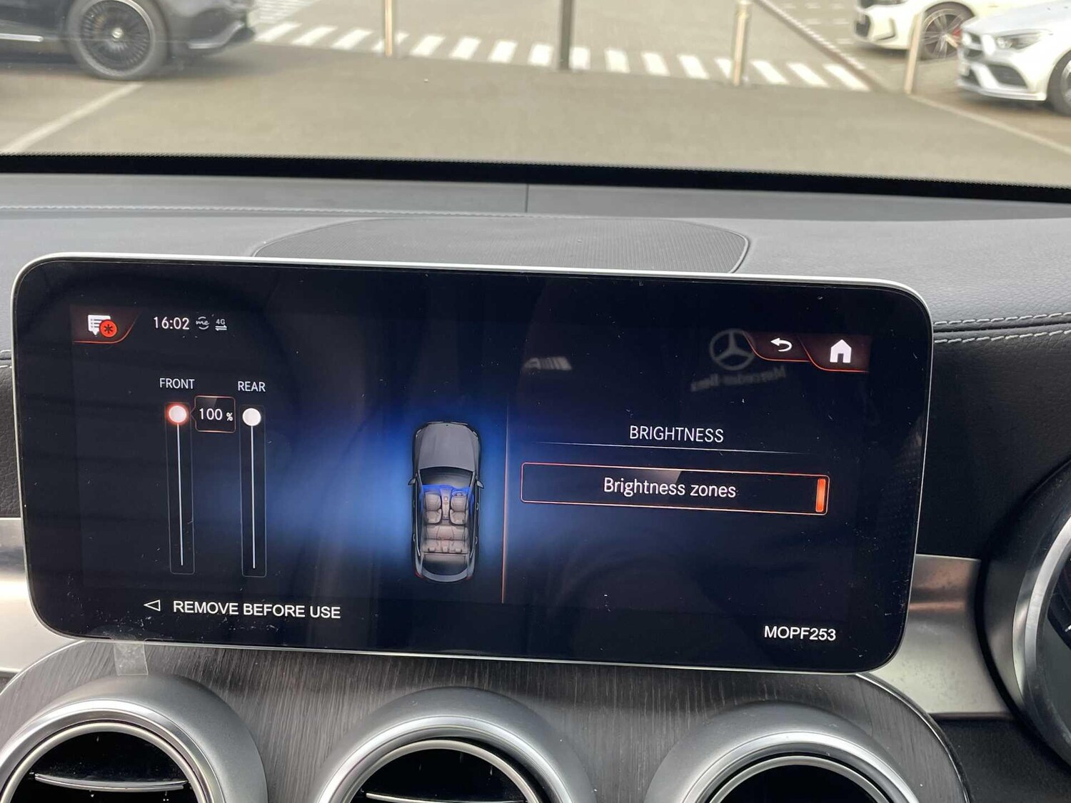 Used Mercedes-Benz GLC 2022 for sale - 77994239: Photo 34