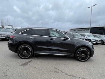 Used Mercedes-Benz EQC 2022 for sale - 77633900: Photo