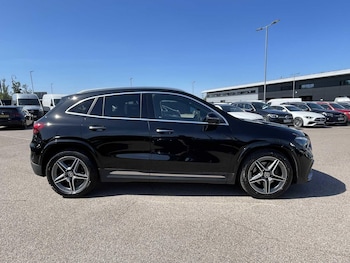 Used Mercedes-Benz GLA 2024 for sale - 79121618: Photo