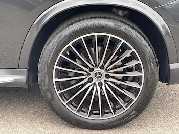 Used Mercedes-Benz GLC 2023 for sale - 78007443: Photo