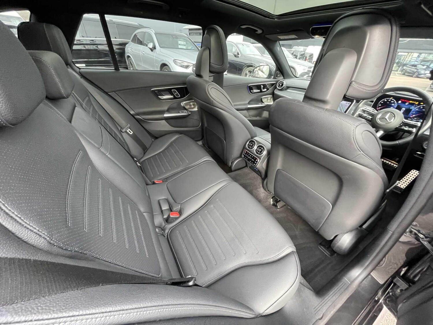 Used Mercedes-Benz C Class 2023 for sale - 77604883: Photo 24