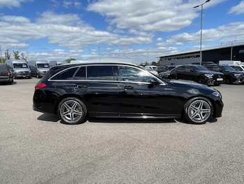 Used Mercedes-Benz C Class 2024 for sale - 79337755: Photo
