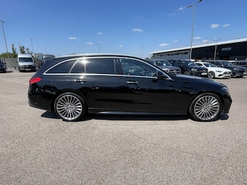Used Mercedes-Benz C Class 2022 for sale - 79158092: Photo