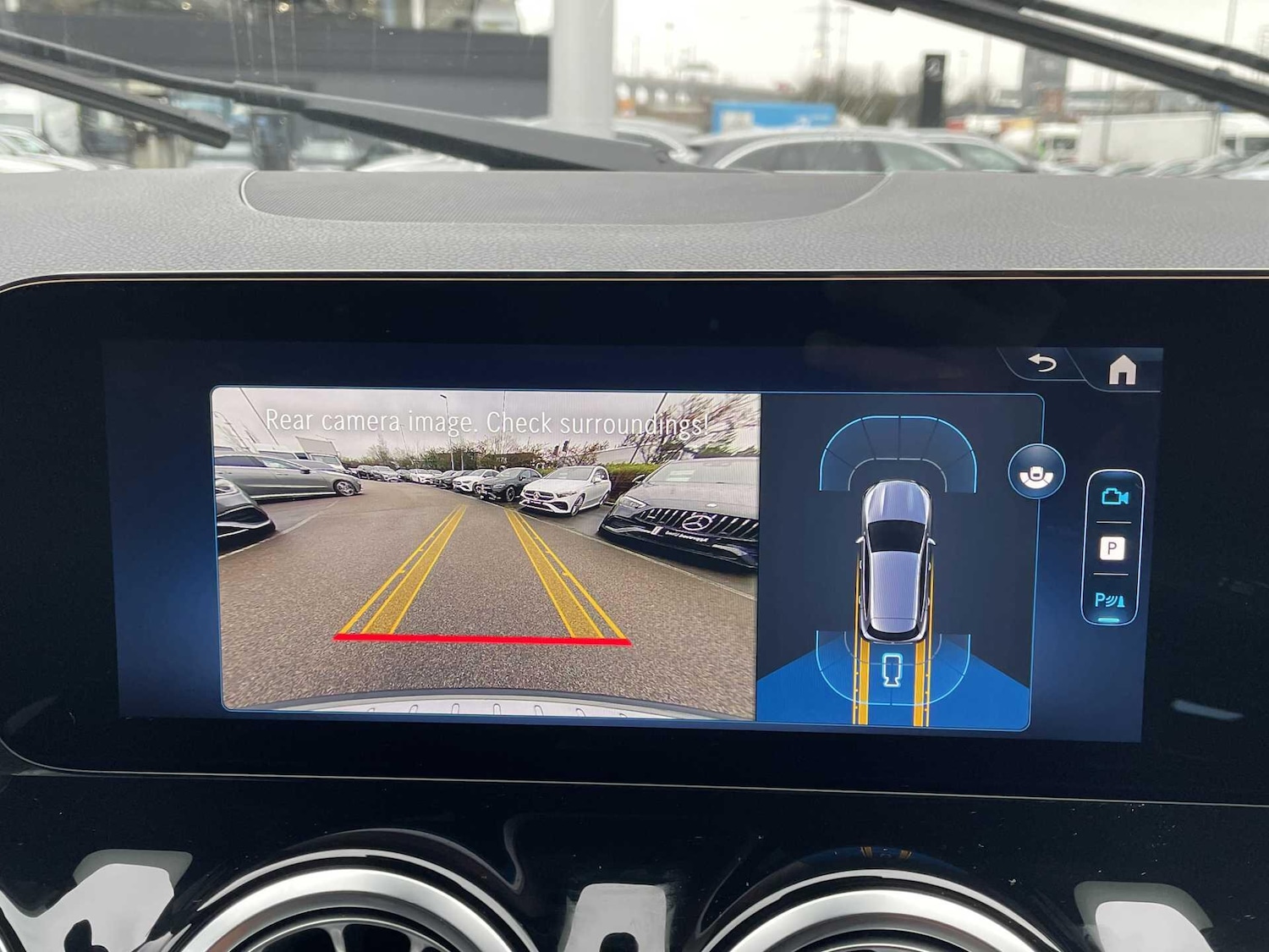 Used Mercedes-Benz GLA 2025 for sale - 77645810: Photo 32