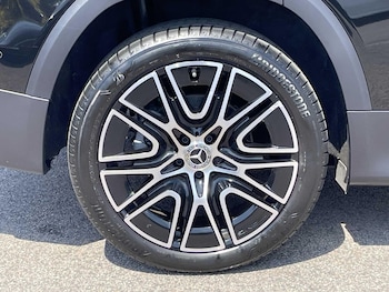 Used Mercedes-Benz GLB 2025 for sale - 78957758: Photo
