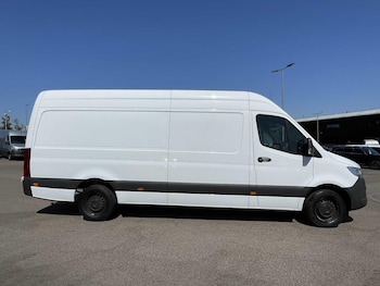 Used Mercedes-Benz Sprinter 2023 for sale - 79521315: Photo