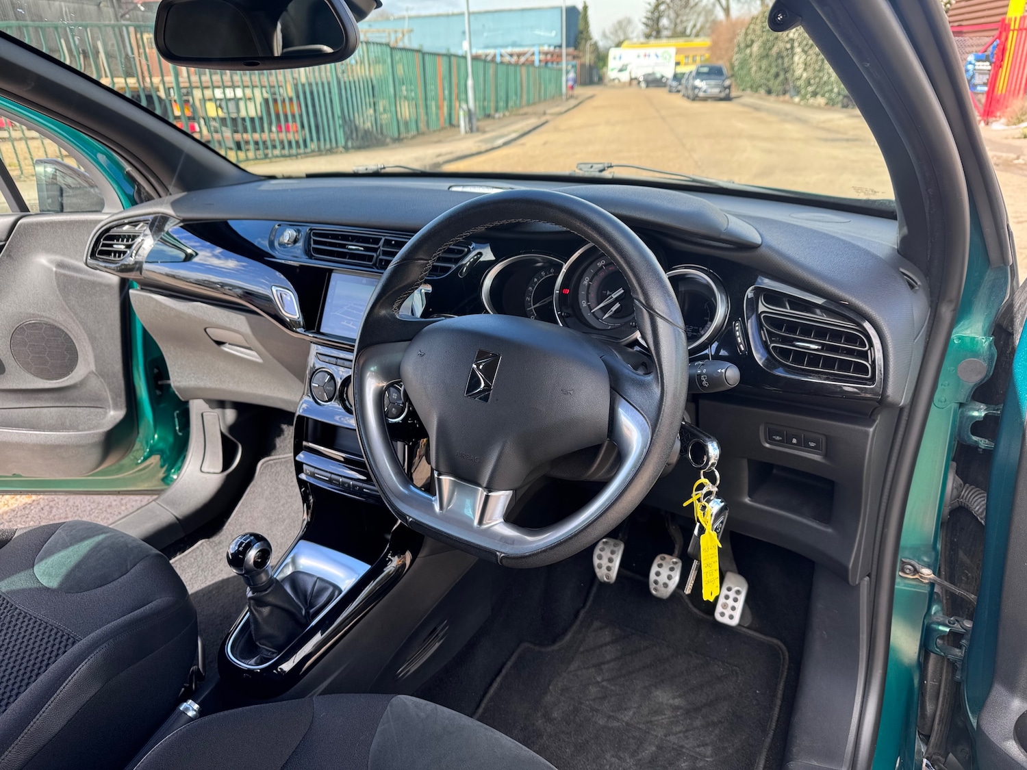 Used DS Automobiles DS 3 2017 for sale - 78022384: Photo 21