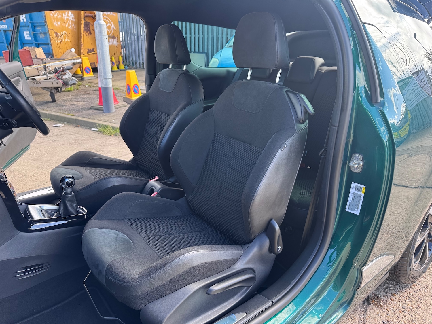 Used DS Automobiles DS 3 2017 for sale - 78022384: Photo 28